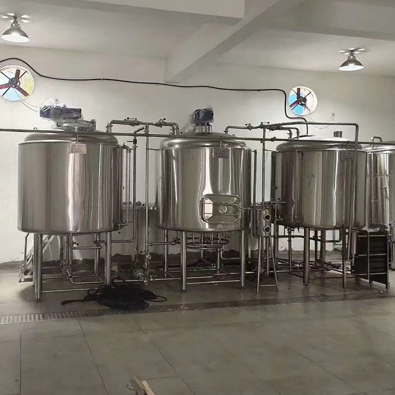 乐业精酿啤酒设备厂—如何延长精酿啤酒设备的使用寿命